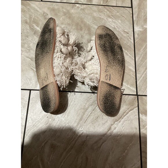 Free People Fringe Boho Pom Pom Venus At Night Slides Sandals White 37 - Picture 6 of 8